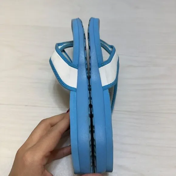 Nike South Beach CELSO Womens 6 Thong Sandal Slip-On Blue White Slide 344087-171 - Picture 3 of 10